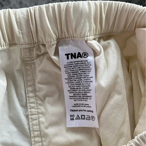 Aritzia Tna Squad Pocket Parachute Cream Elastic Waist Pants Size S - Picture 15 of 16